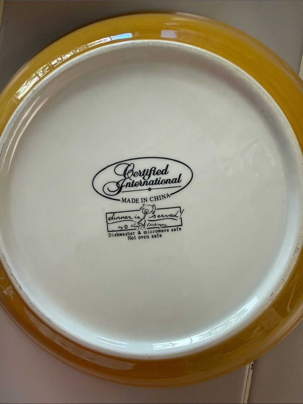 Certified International 13" Pasta Salad Serving Bowl and Dinner Plates. - Picture 6 of 13